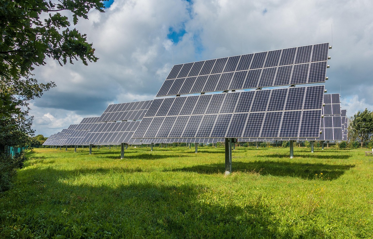 erfahren sie mehr über nachhaltige investitionen in erneuerbare energien und deren beitrag zur umweltfreundlichen zukunft.